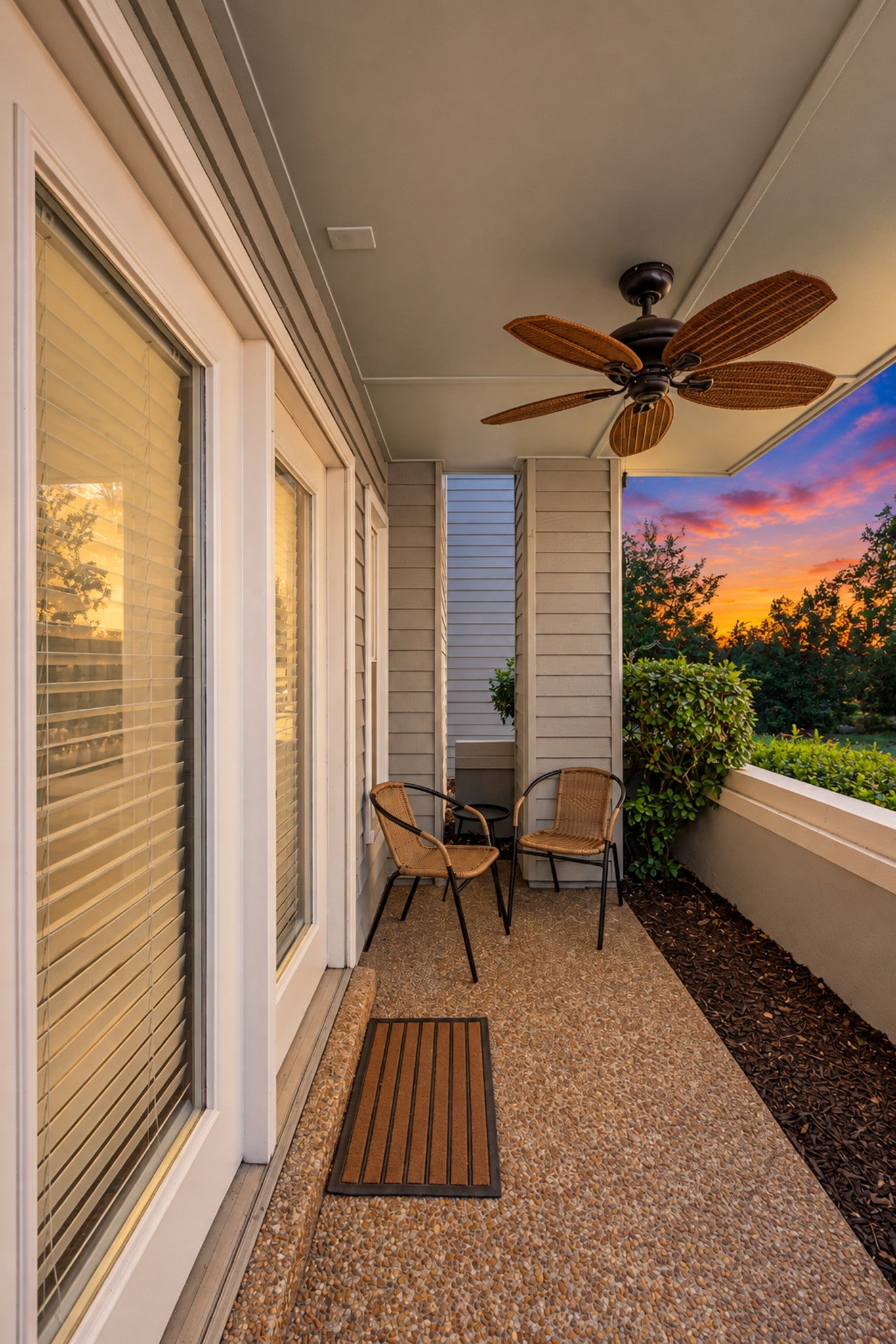 2.0-bed rental at 213 Hillsboro Pl