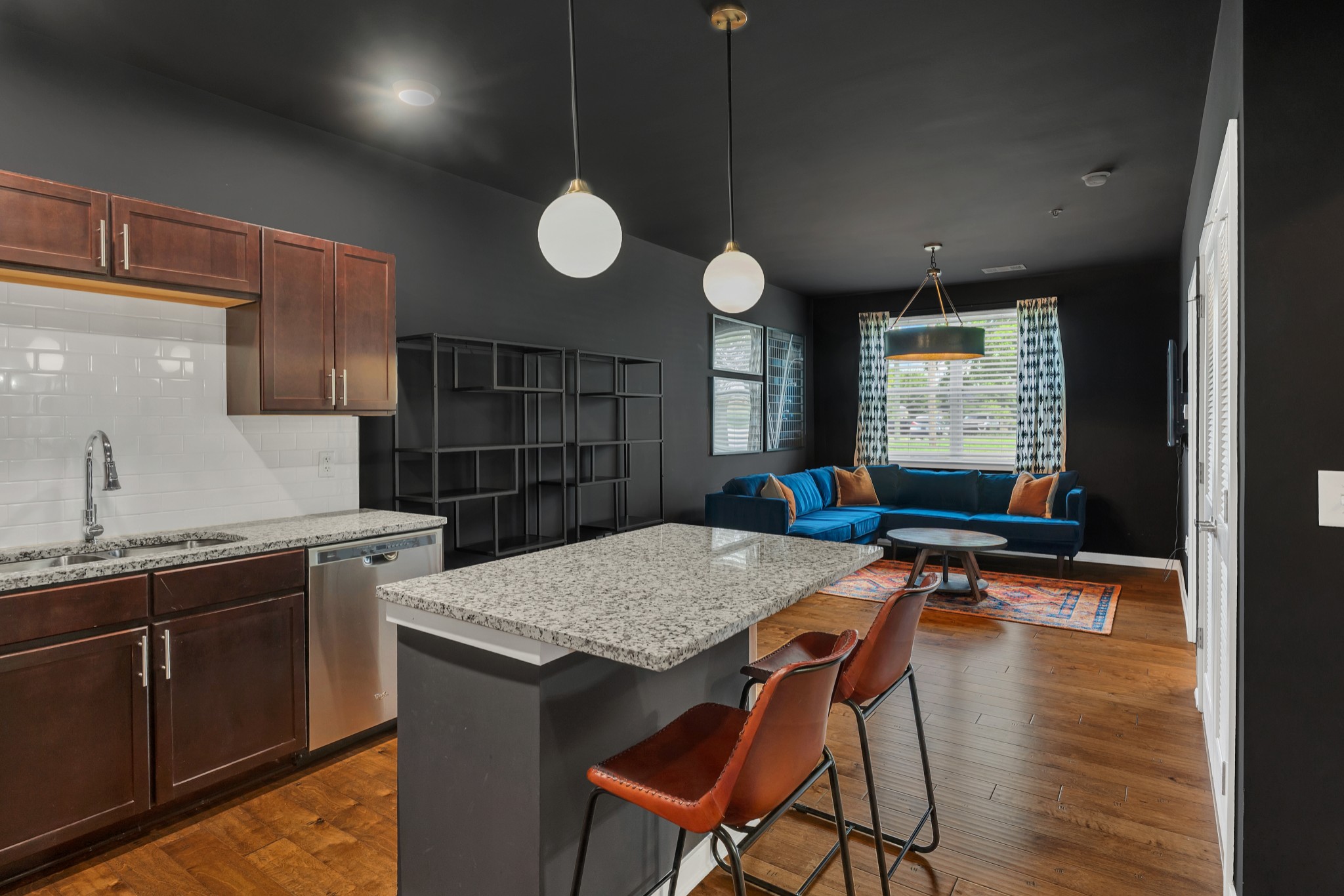 1122 Litton Ave 120