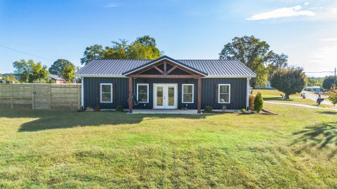448 Duncan Cir Lobelville TN 37097