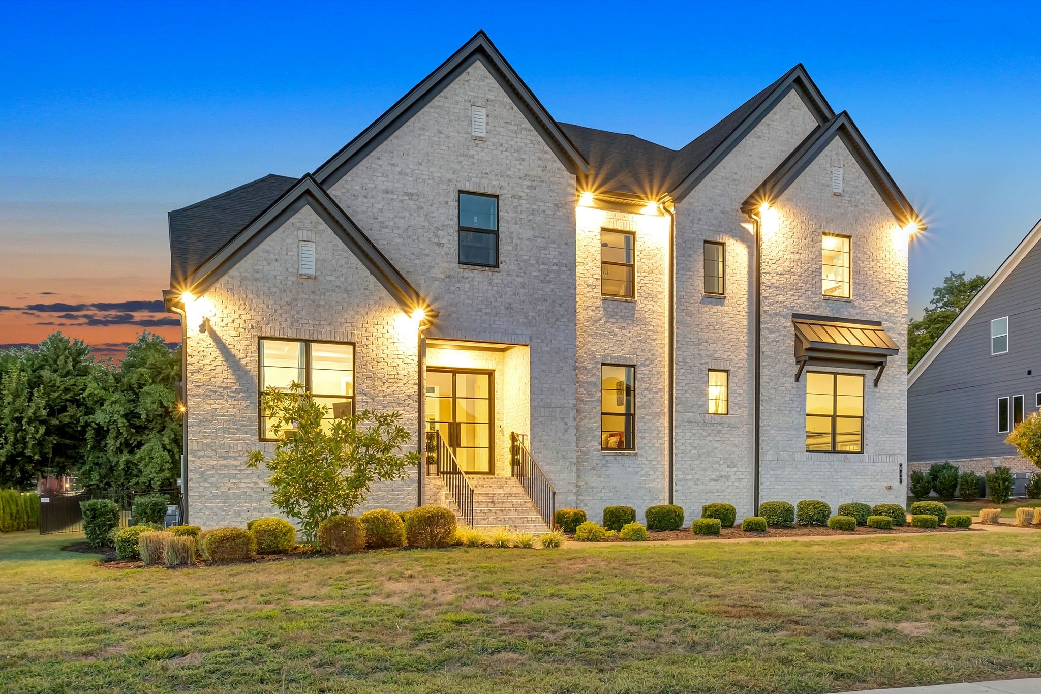 647 Concord Dr