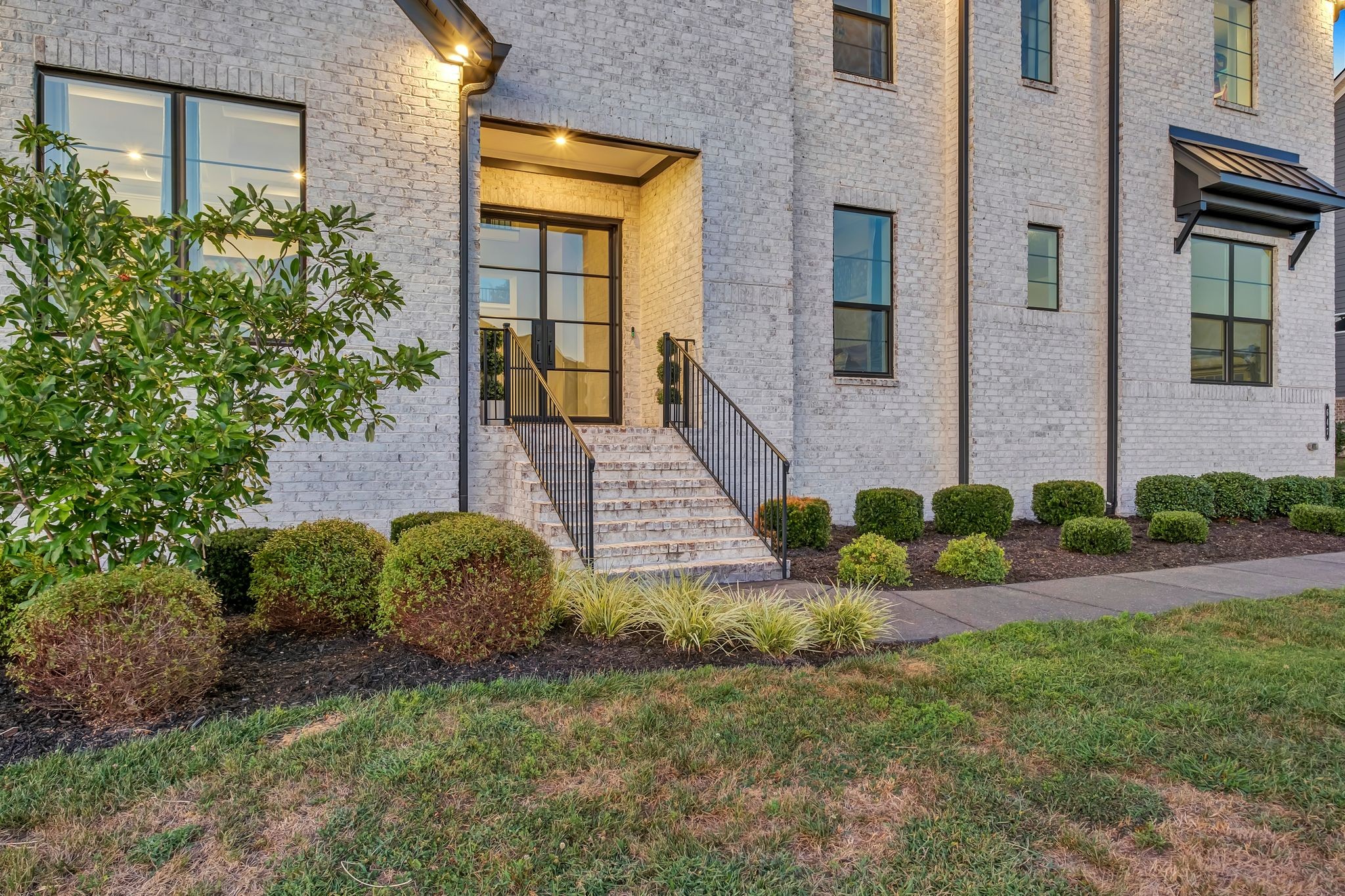 647 Concord Dr