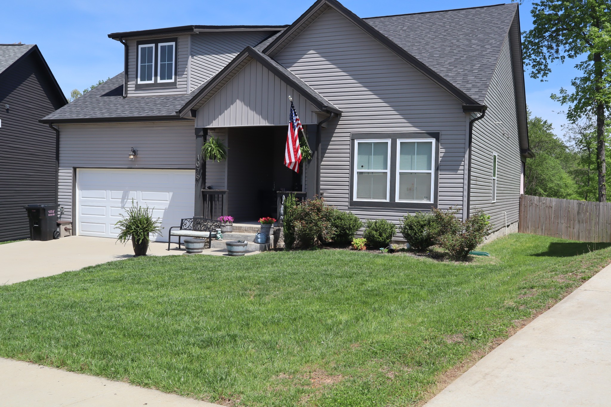 1079 Eagles View Dr