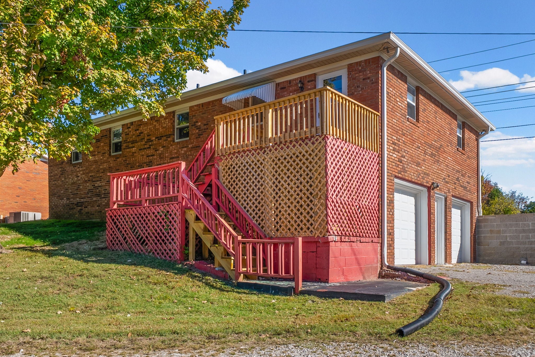 305 Buttermilk Rd