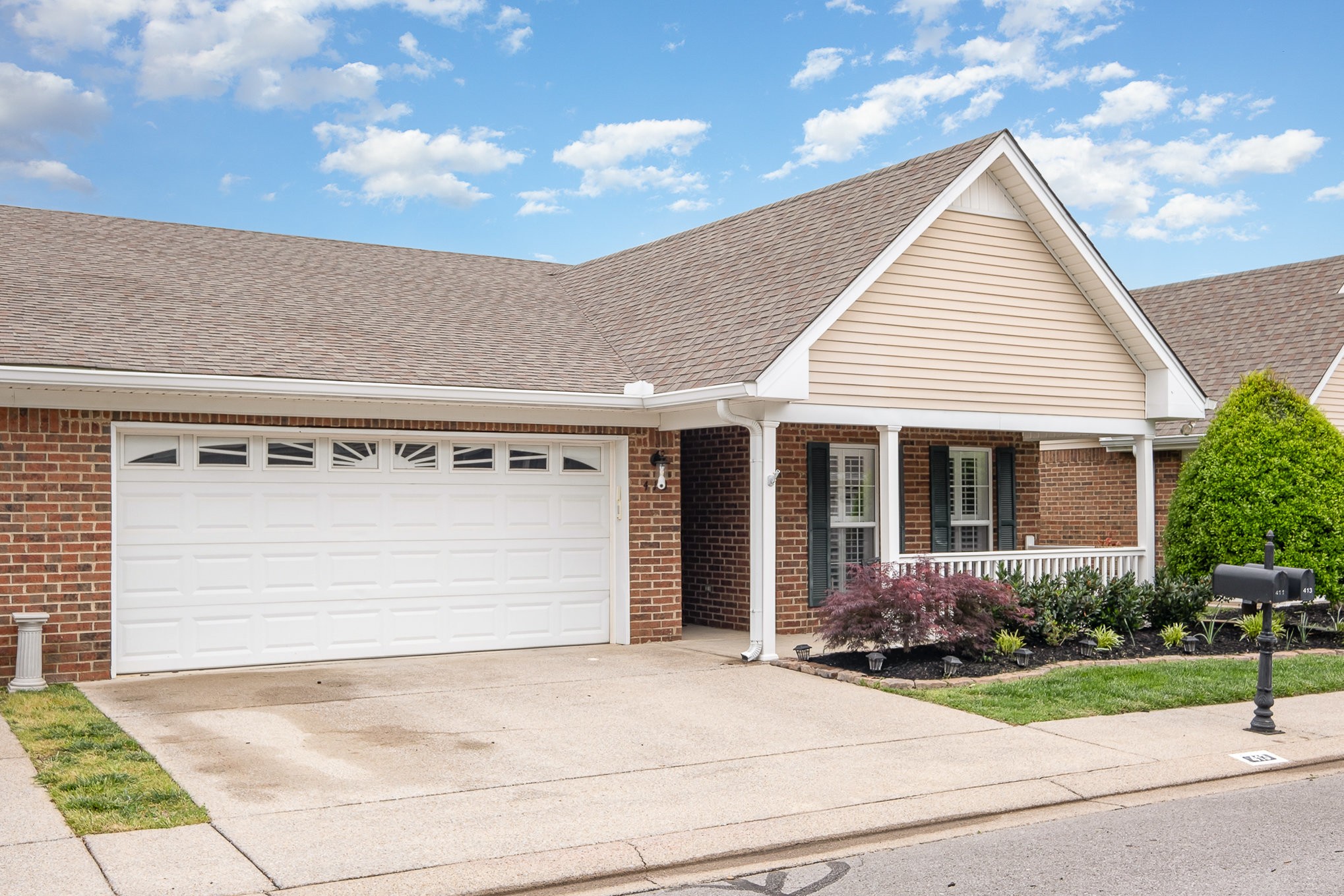 413 Forest Glen Cir