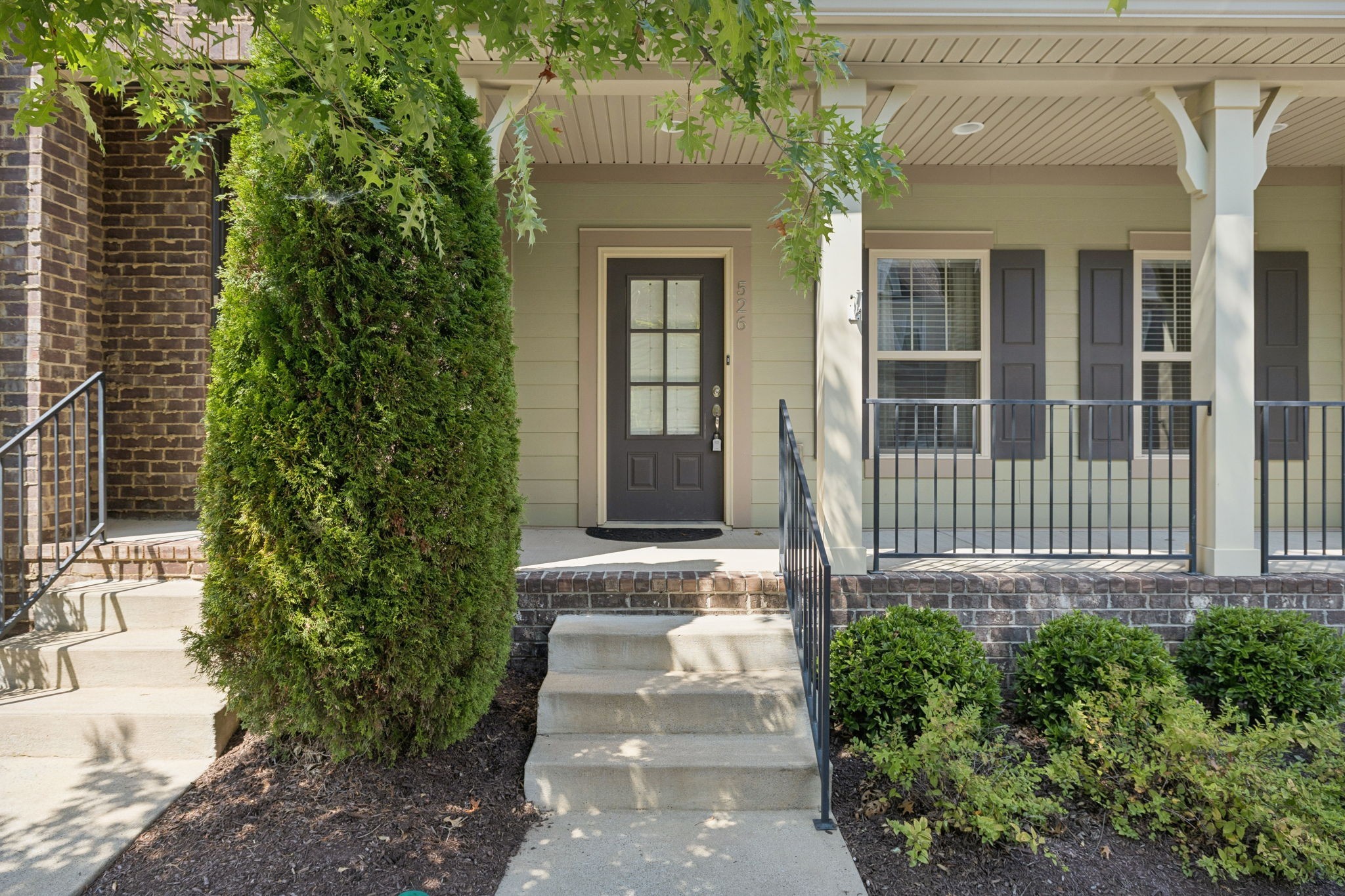 526 Vintage Green Ln