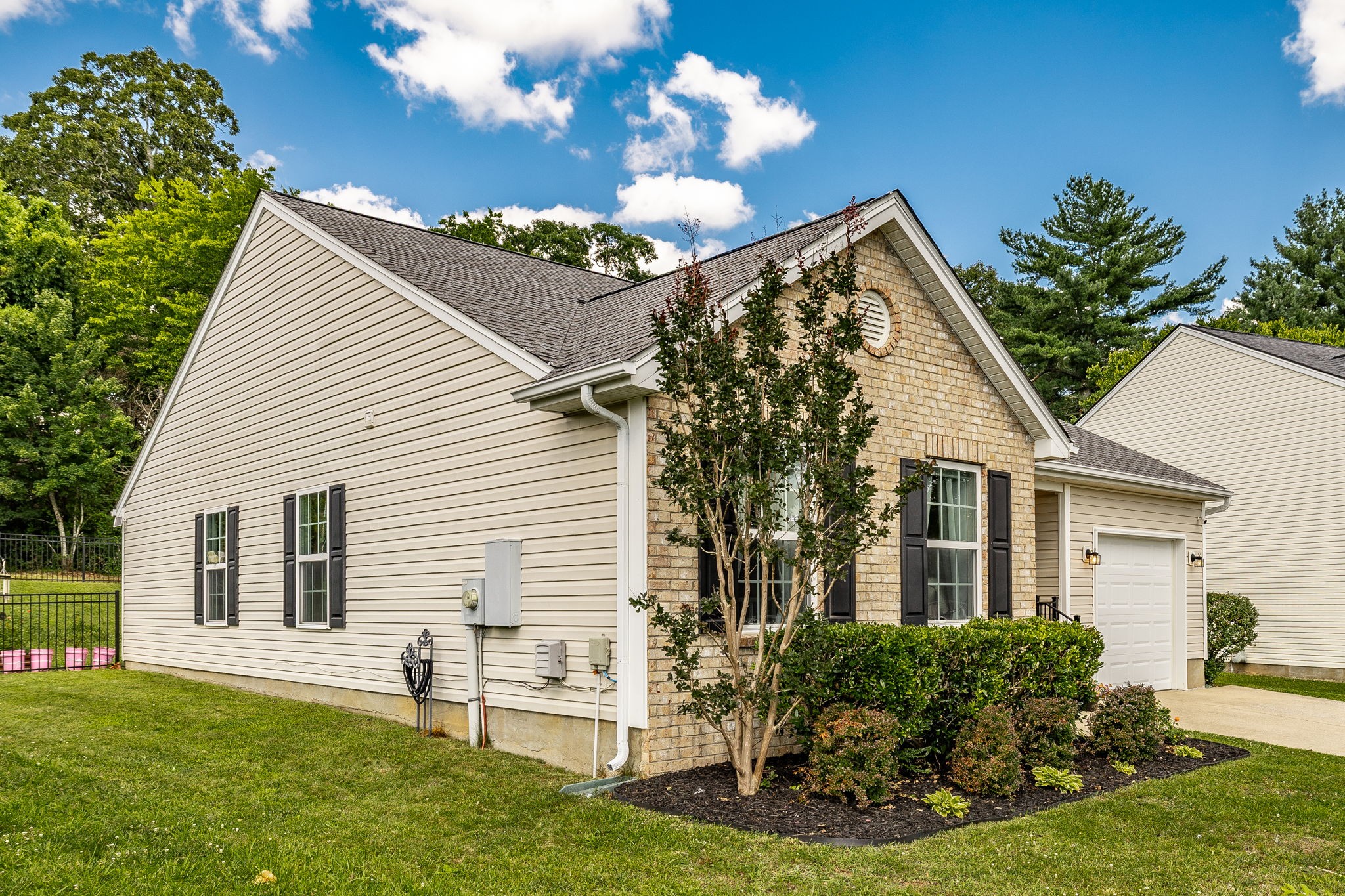 110 Dimaggio Dr