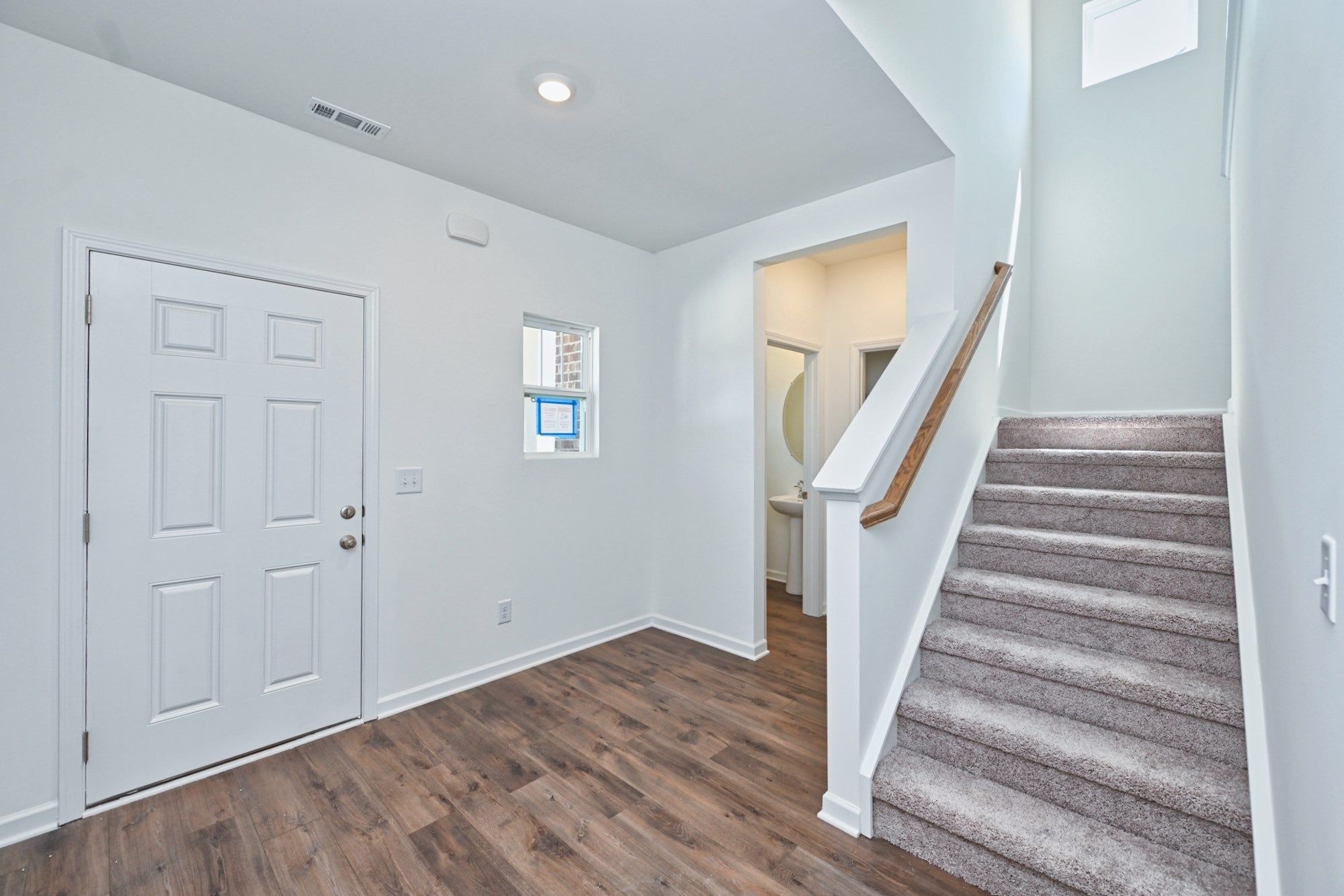 5005 Dan Howland Dr