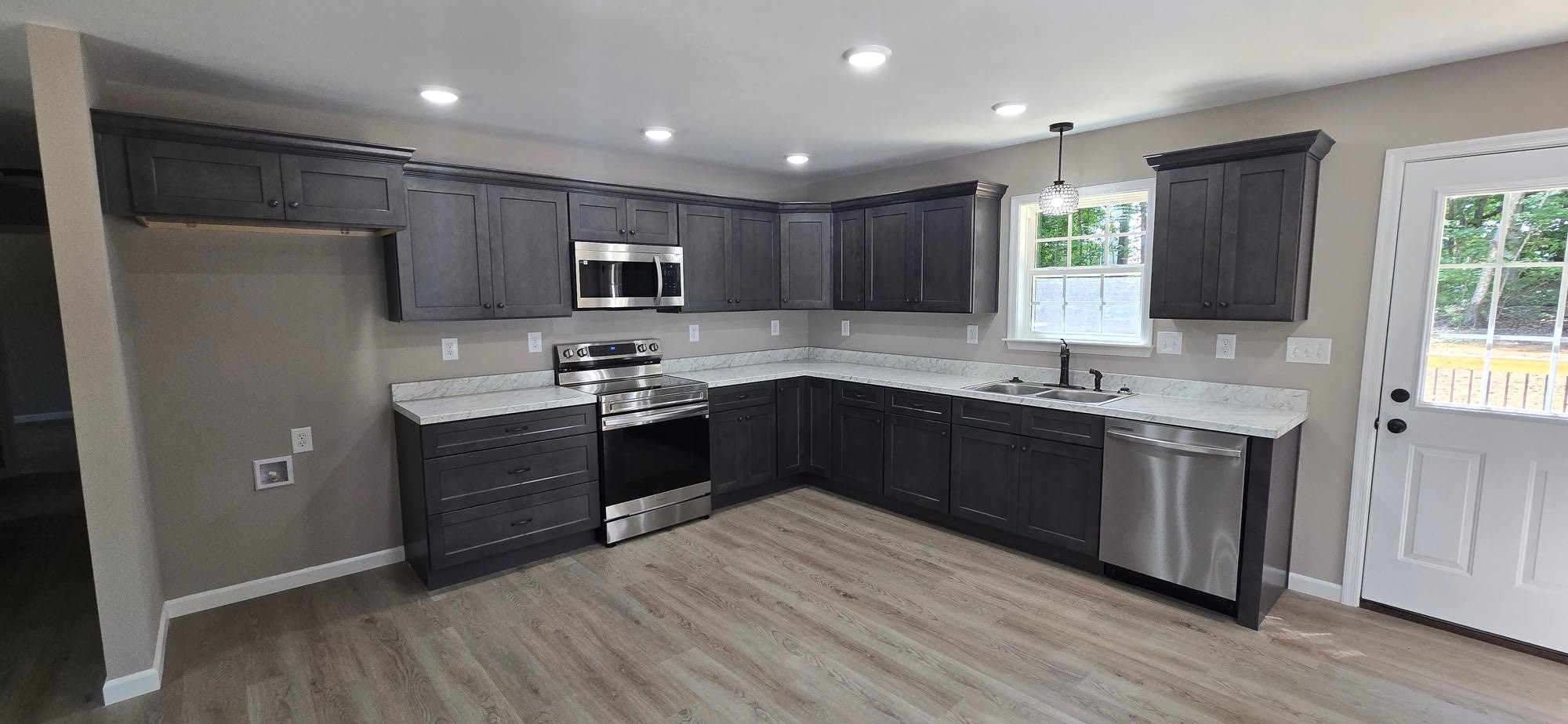 1323 Higginbotham Rd