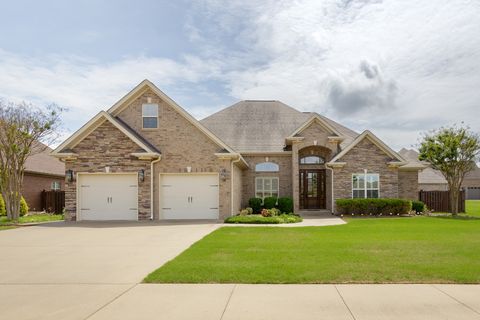 1206 Woodridge Ct Florence AL 35630