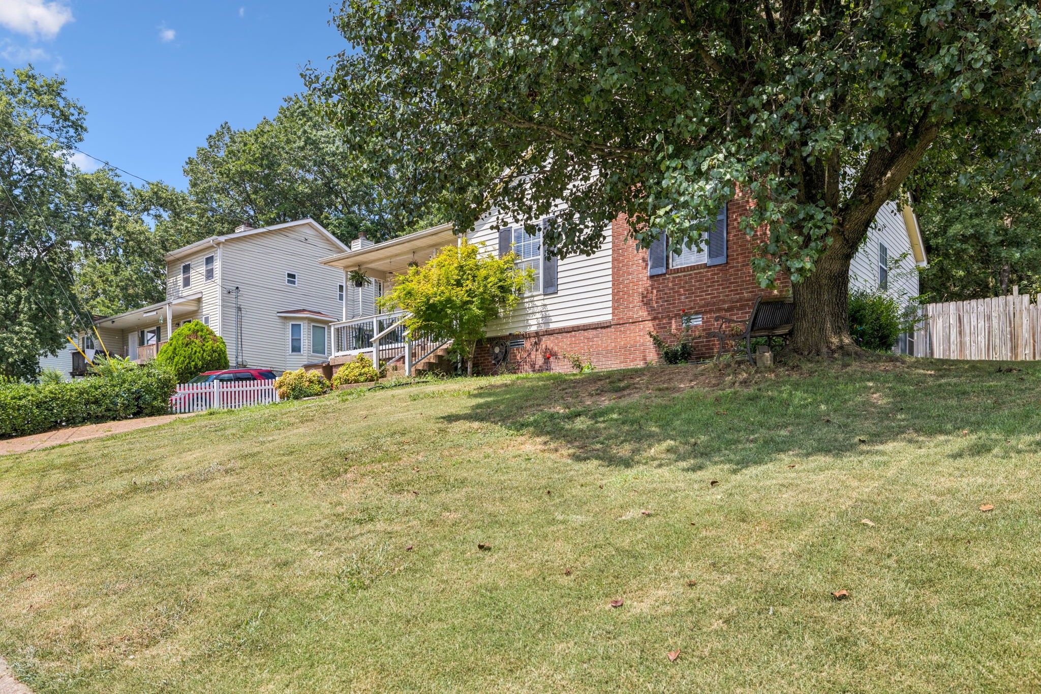 309 Cedarcreek Dr