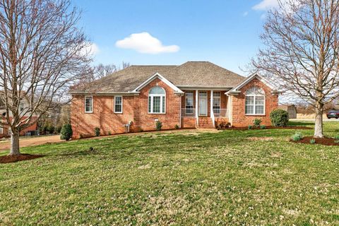 112 Covington Bend White House TN 37188