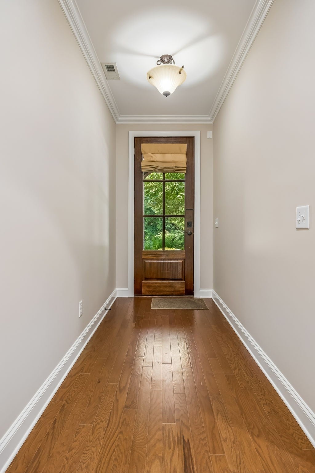 143 Village Cir