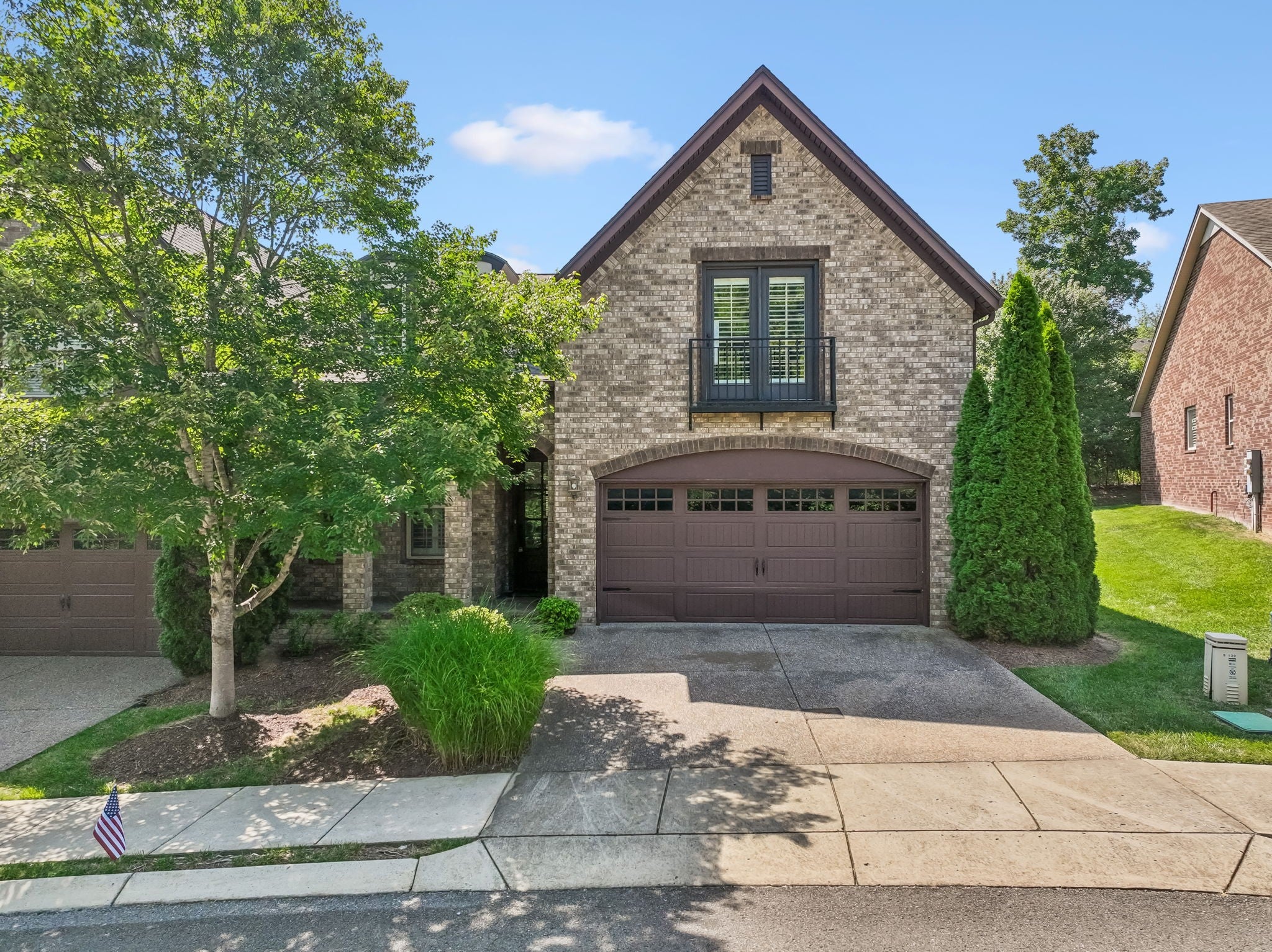 143 Village Cir