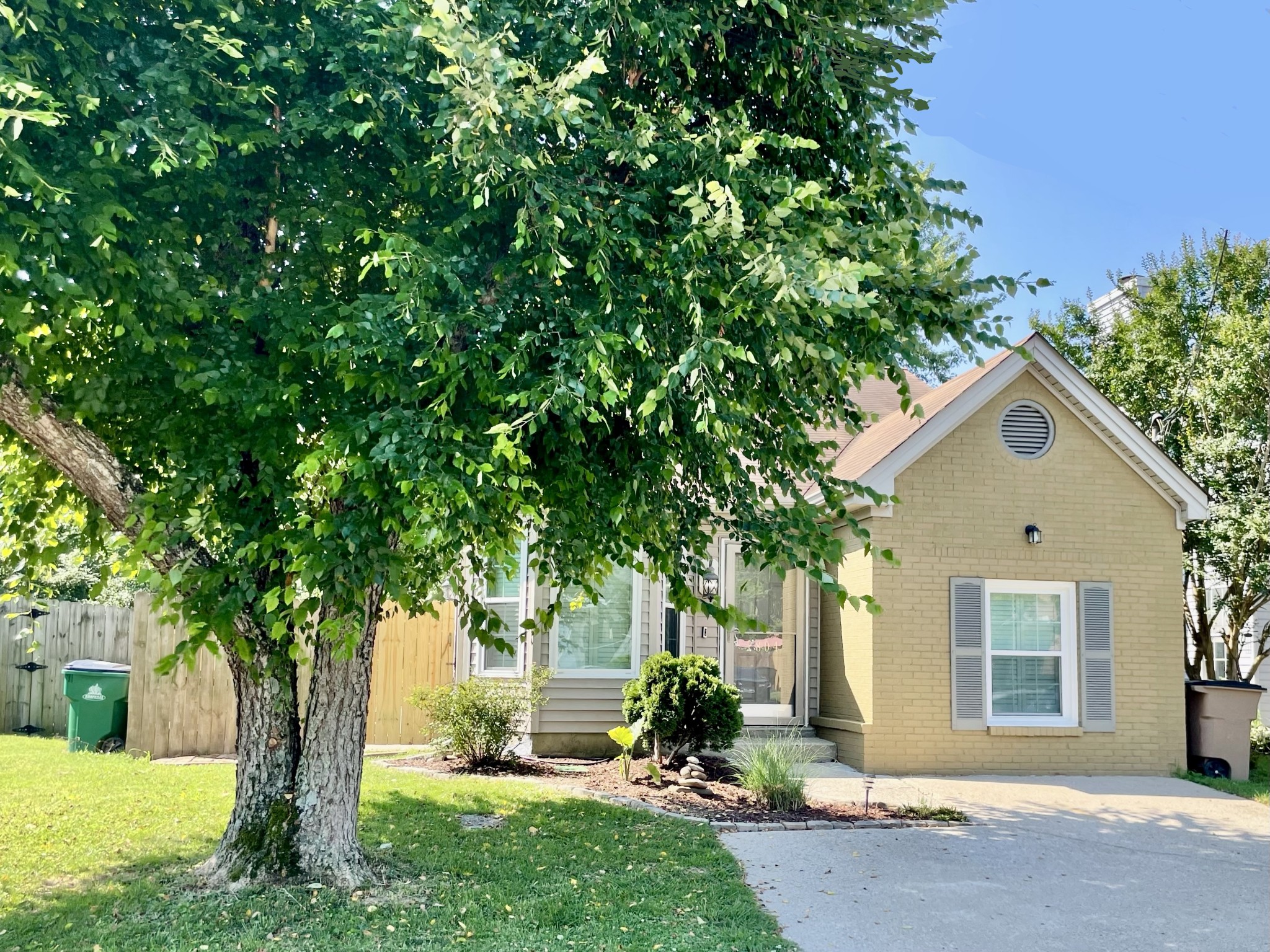 2804 Penn Meade Dr