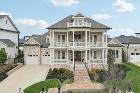 813 Stonewater Blvd Franklin TN 37064