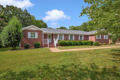 454 Powers Blvd Waverly TN 37185