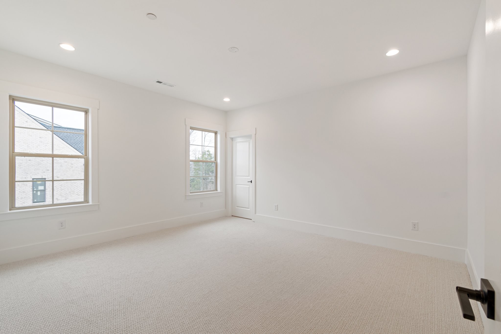 Nolensville, Tennessee 37135, United States, 5 Bedrooms Bedrooms, ,6 BathroomsBathrooms,Residential,Active,93945