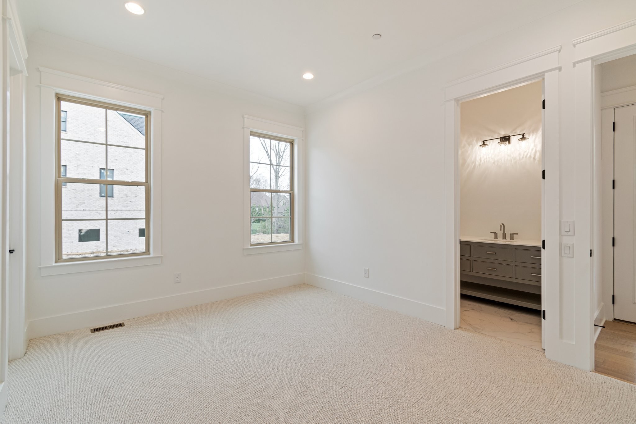 Nolensville, Tennessee 37135, United States, 5 Bedrooms Bedrooms, ,6 BathroomsBathrooms,Residential,Active,93945