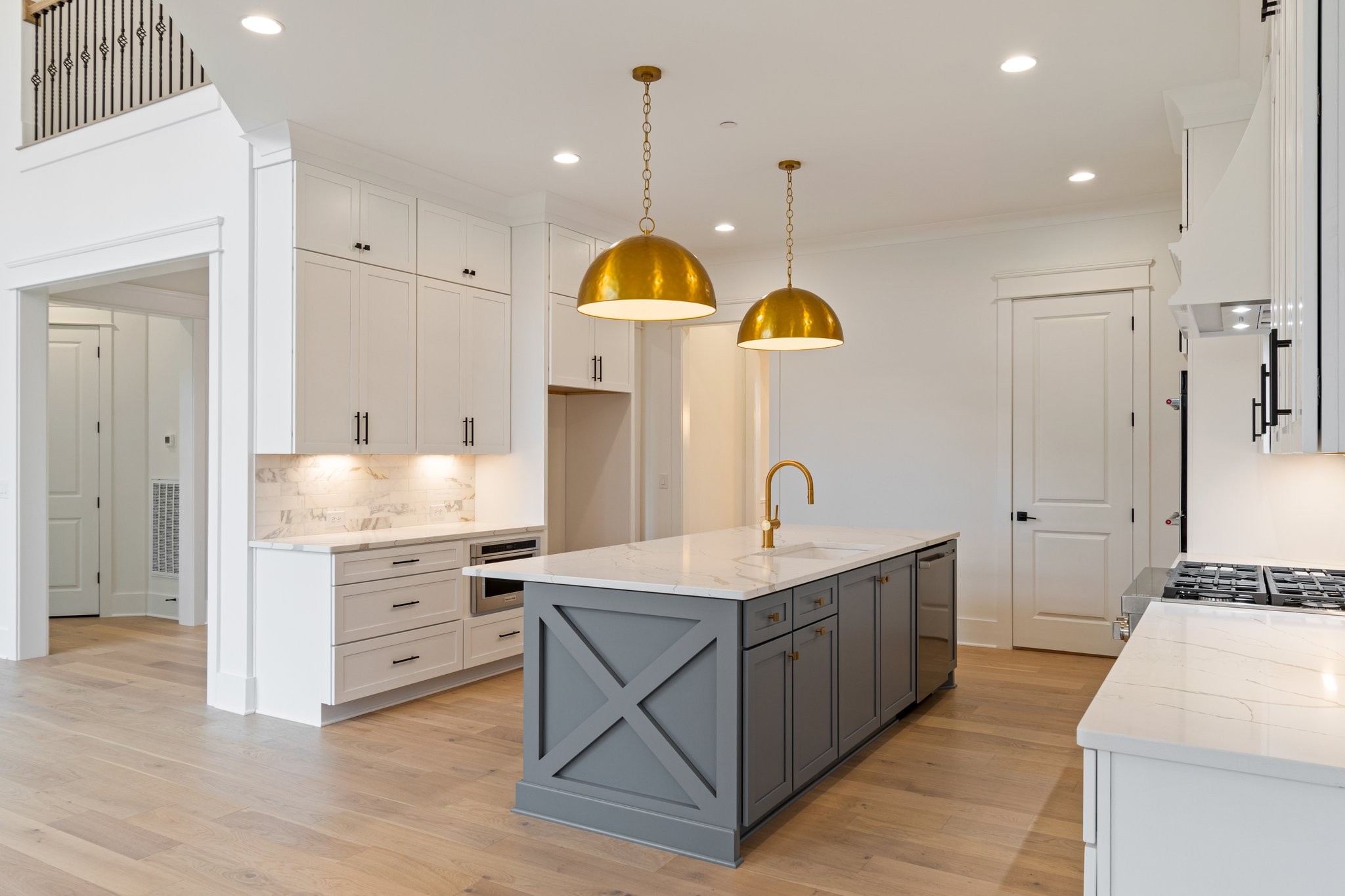 Nolensville, Tennessee 37135, United States, 5 Bedrooms Bedrooms, ,6 BathroomsBathrooms,Residential,Active,93945