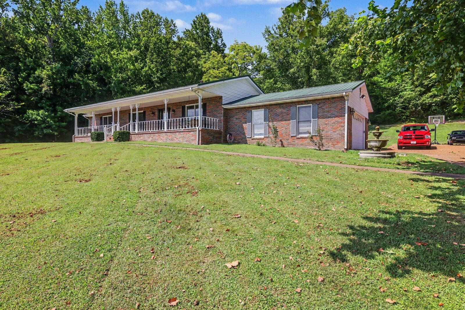 6268 Highway 100 W