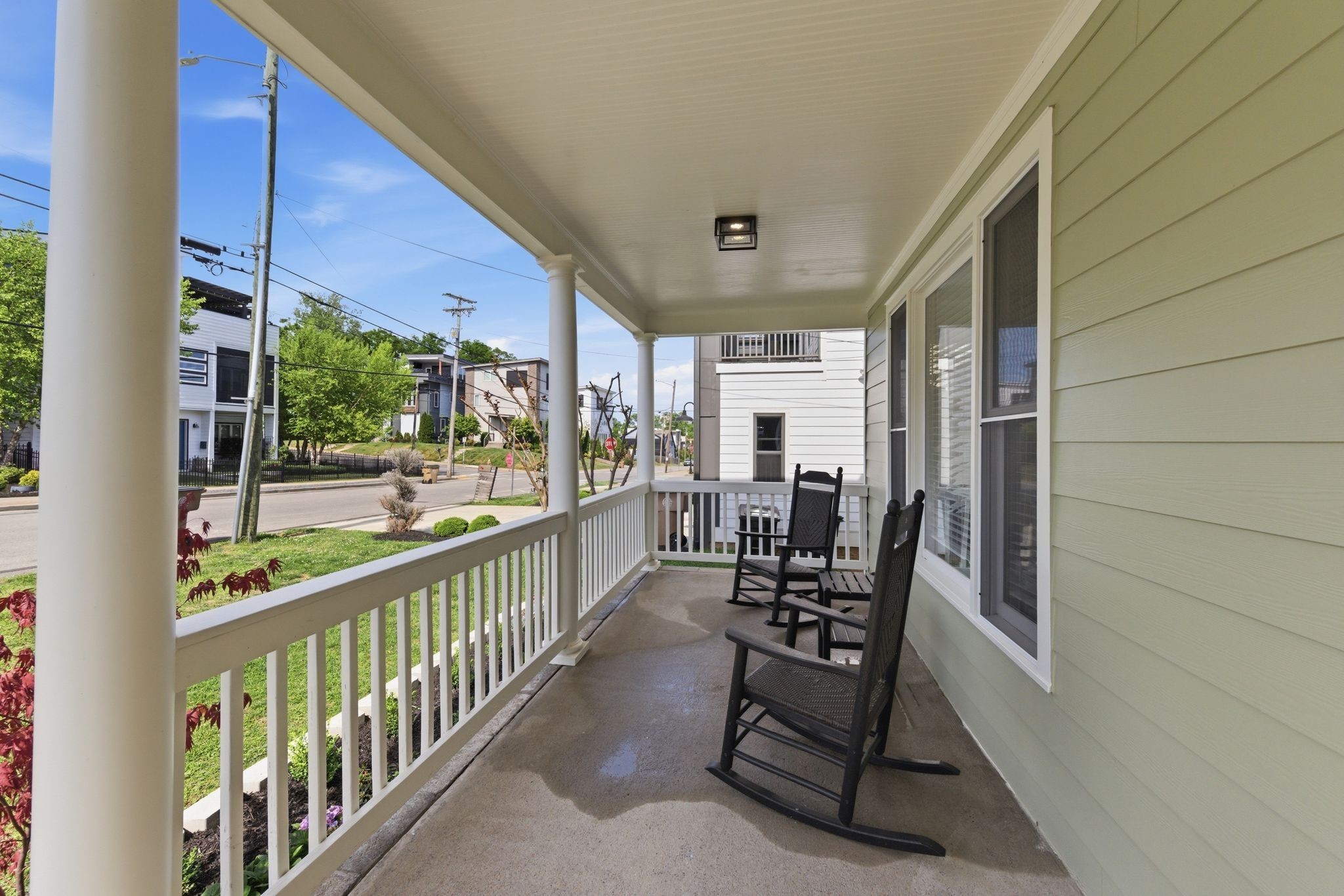 705 Buchanan St