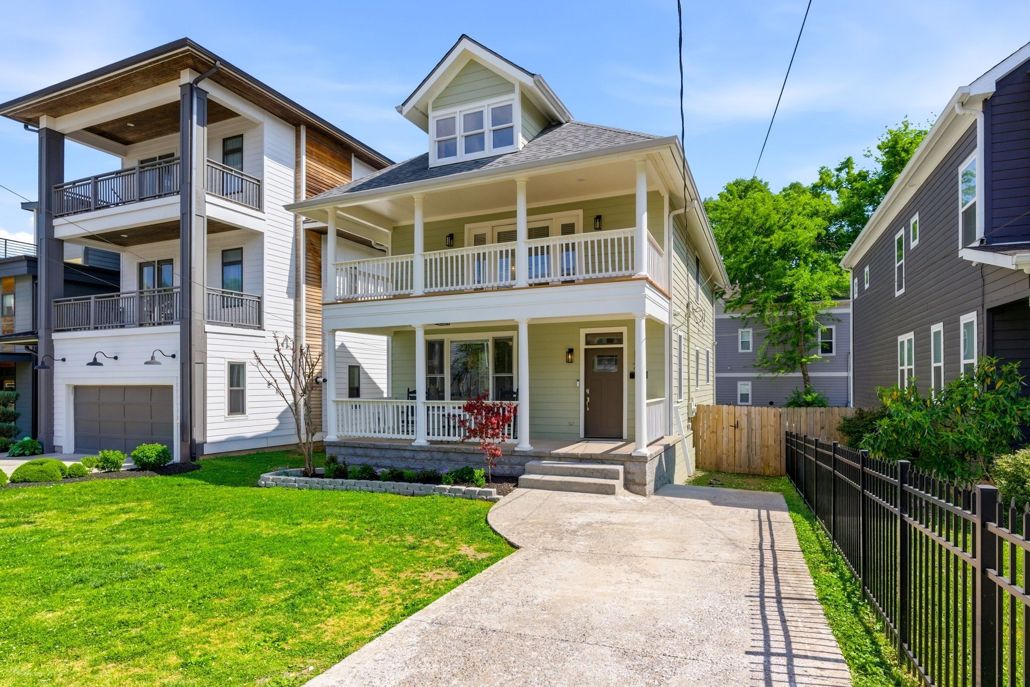 705 Buchanan St