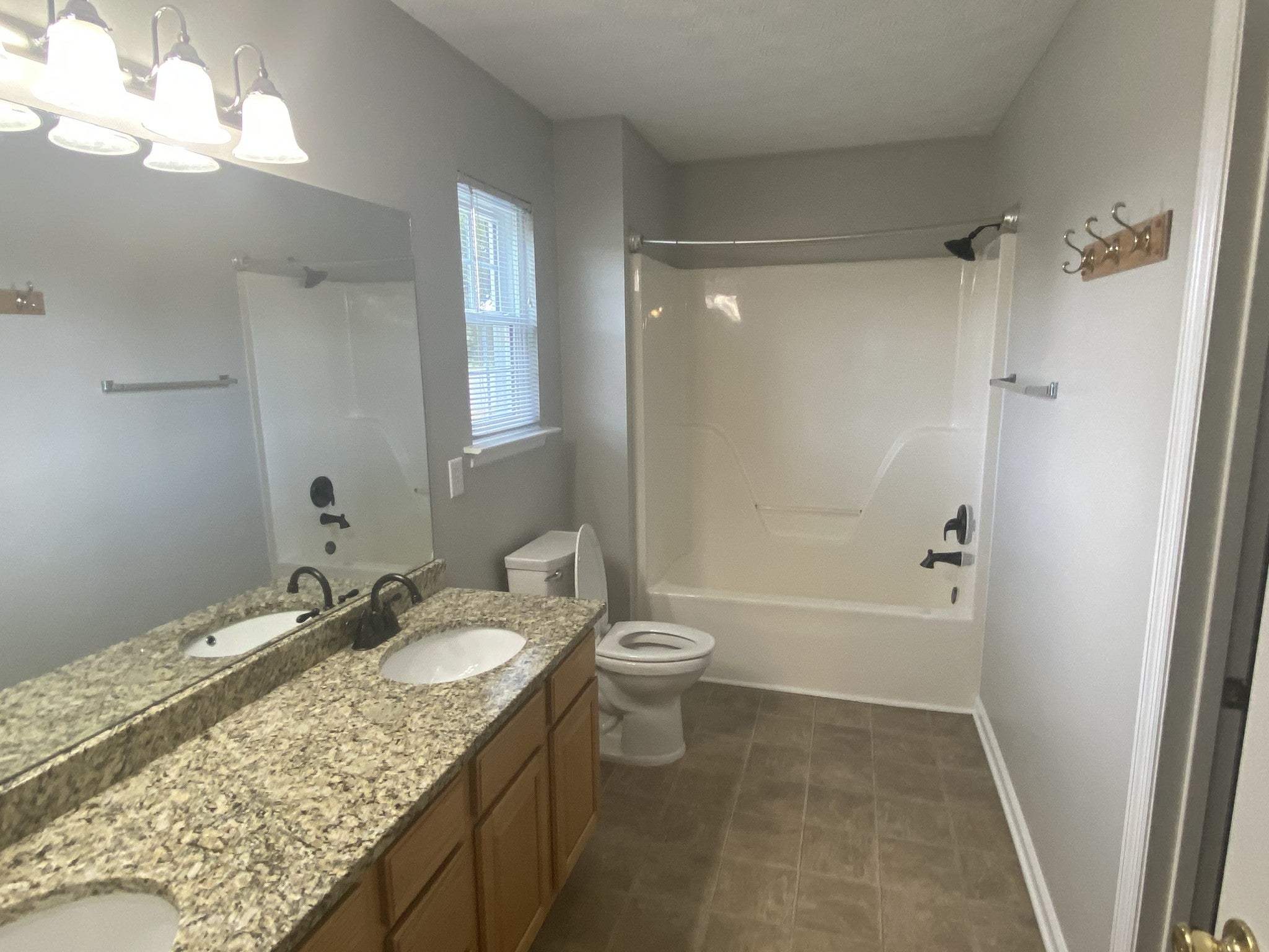800 Bristol Dr