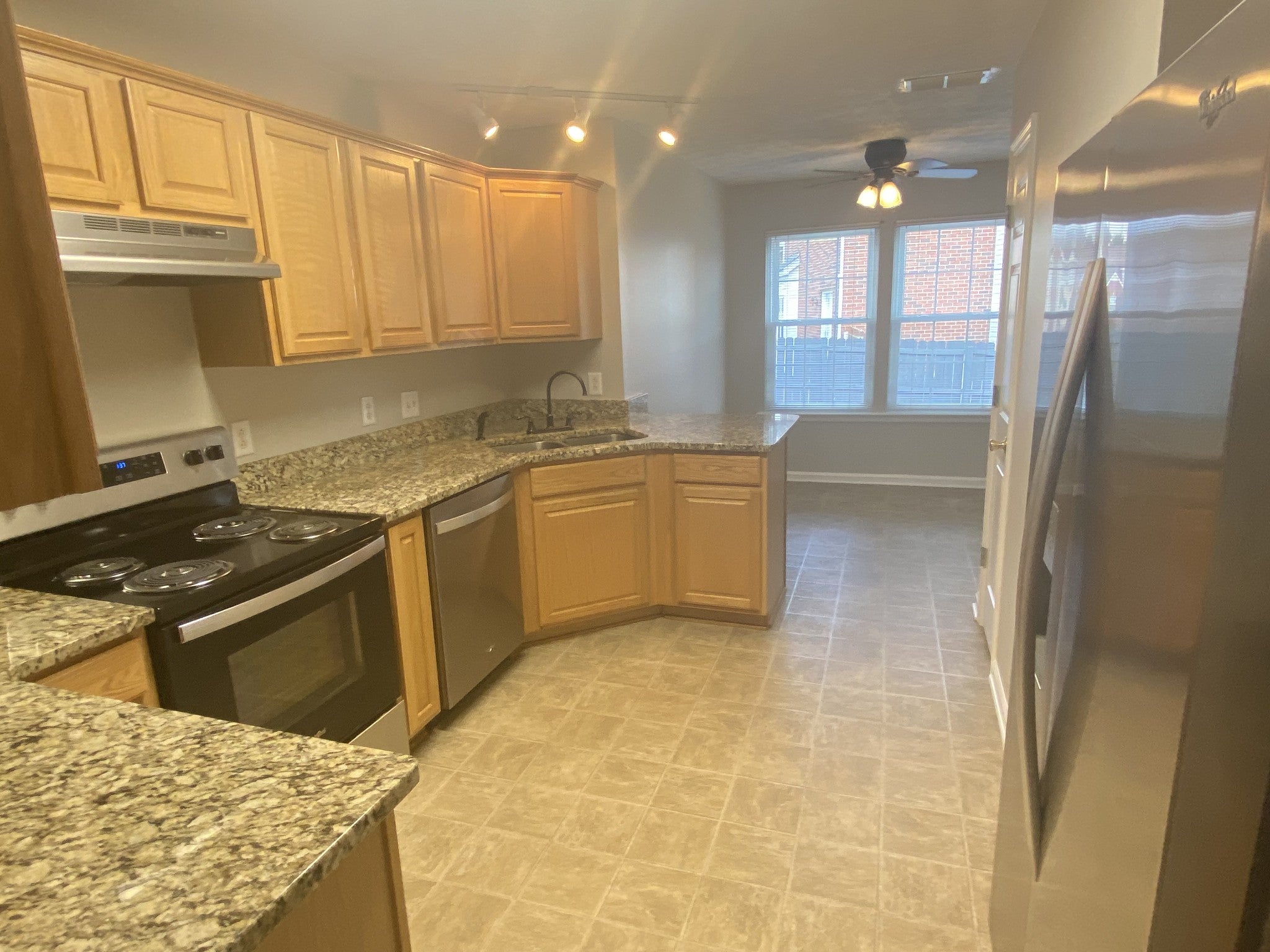 800 Bristol Dr