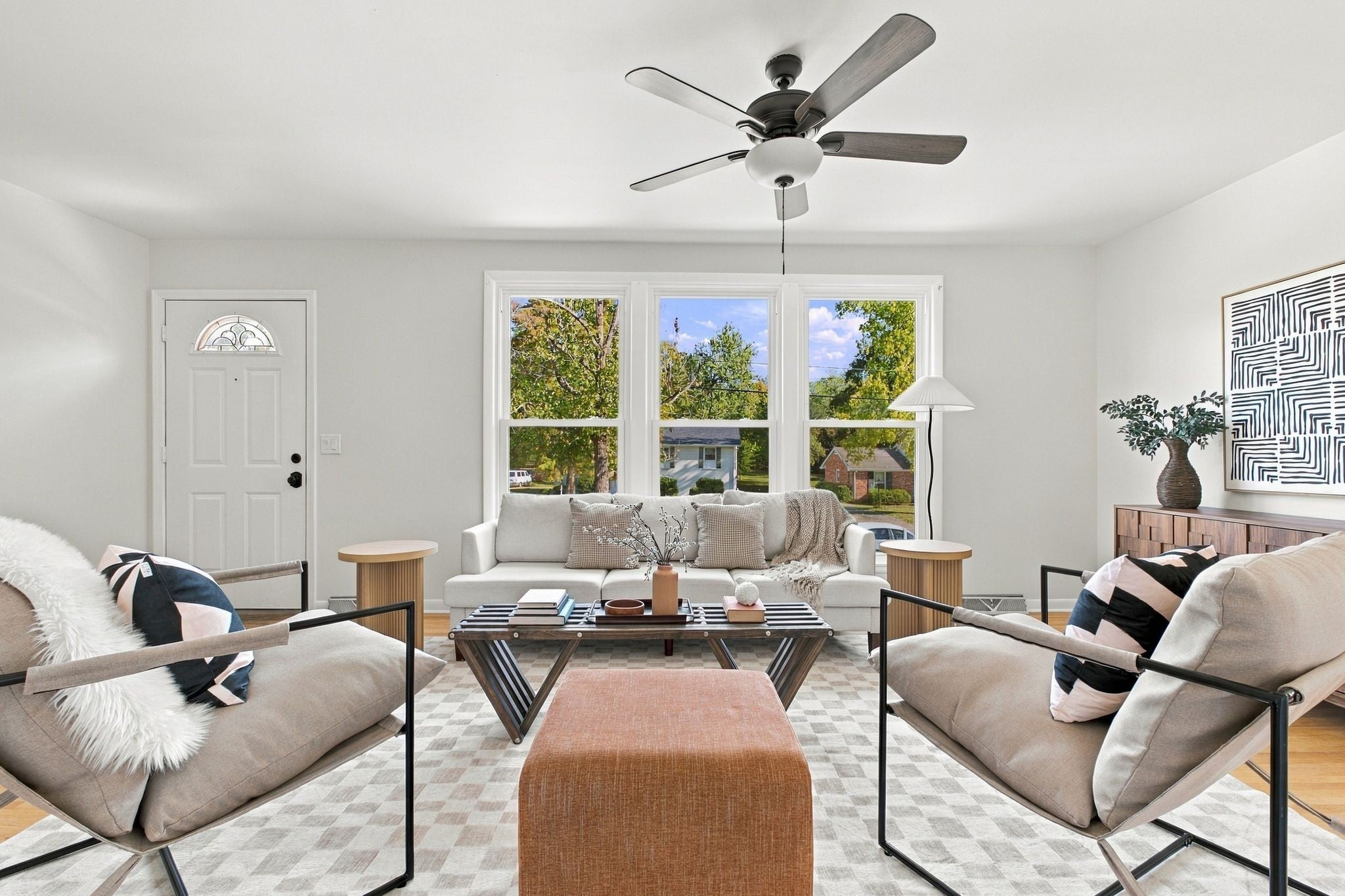 609 Harpeth Pkwy E