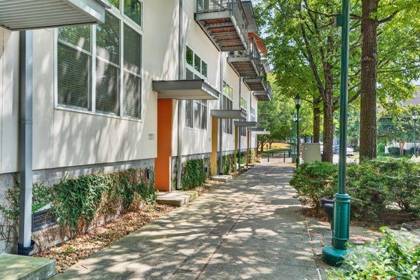 133 W 17TH ST, CHATTANOOGA, TN 37408 - Image a32c6aee4a83369989cf84a2dee2b5e0/3218751532