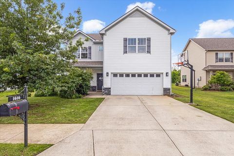 1616 Alysheba Run Murfreesboro TN 37128