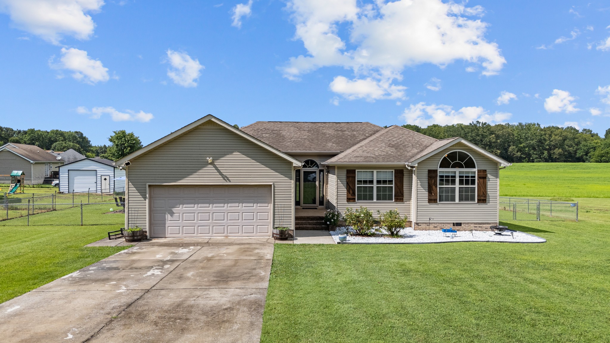 168 Overlook Cir