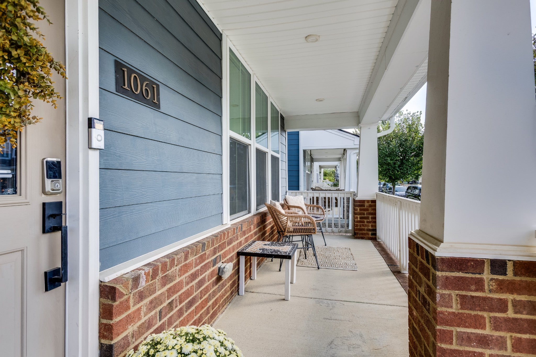1061 Oglethorpe Dr