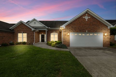153 MAGNOLIA GLEN CIR Manchester TN 37355