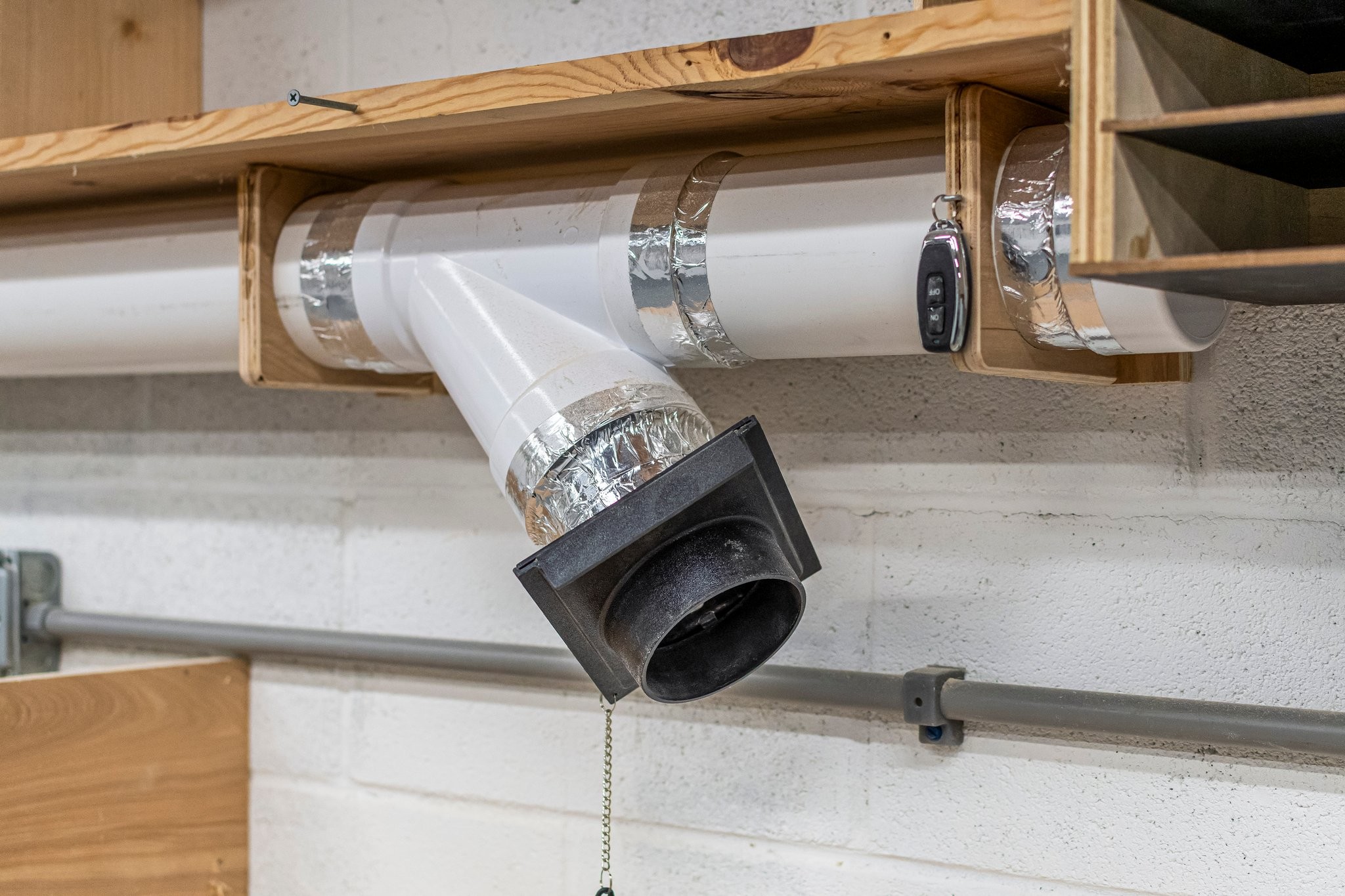 Columbia, Tennessee 38401, United States, 4 Bedrooms Bedrooms, ,3 BathroomsBathrooms,Residential,Active,93716