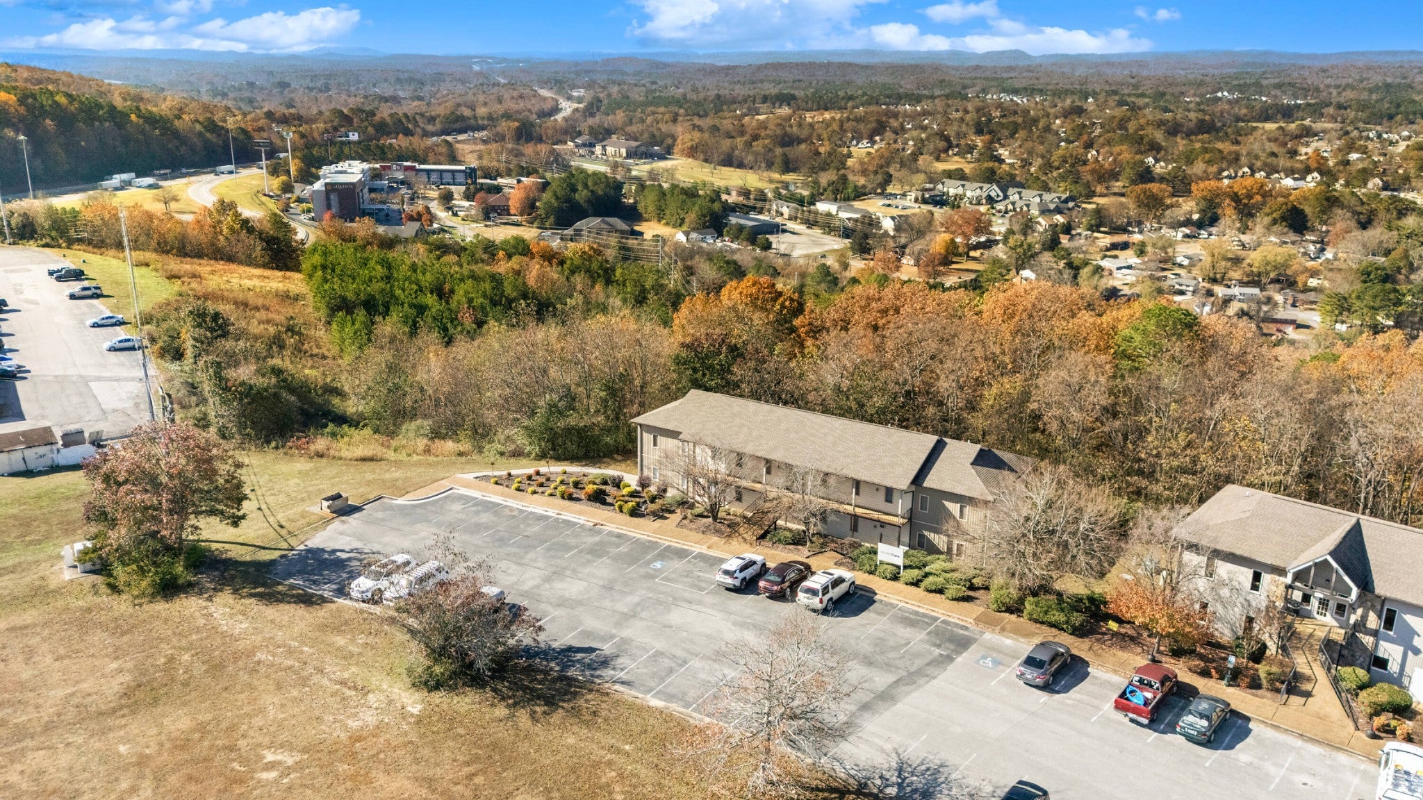 1850 Executive Park NW