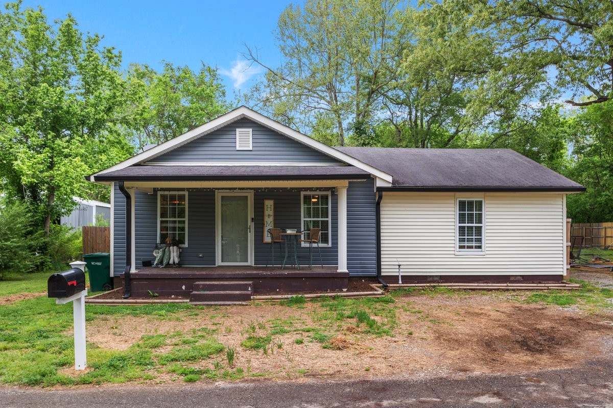 Listing image 1