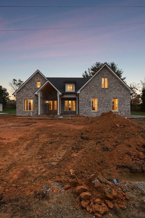 405 Chestnut Oak Ave Smithville TN 37166