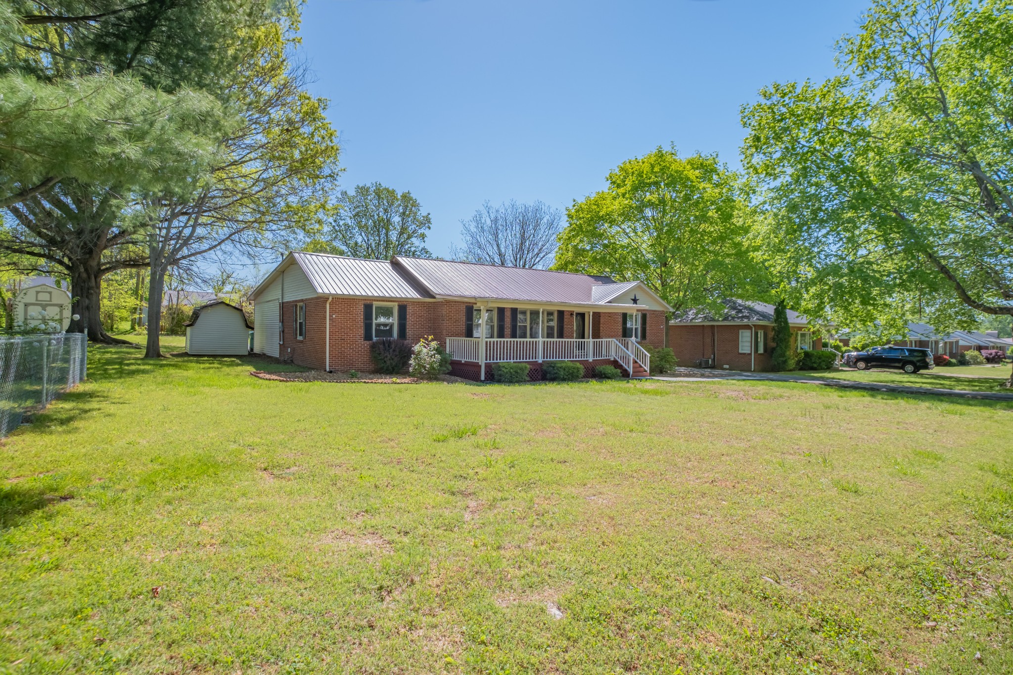 115 Highland Dr
