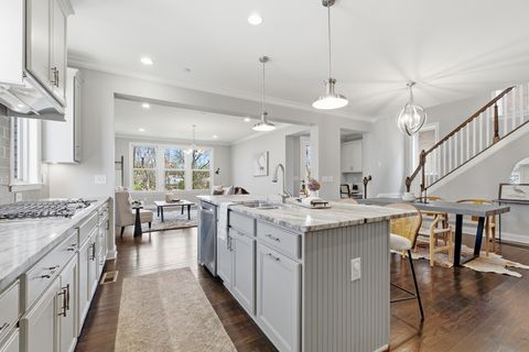 138 Haverford Dr Nashville TN 37205