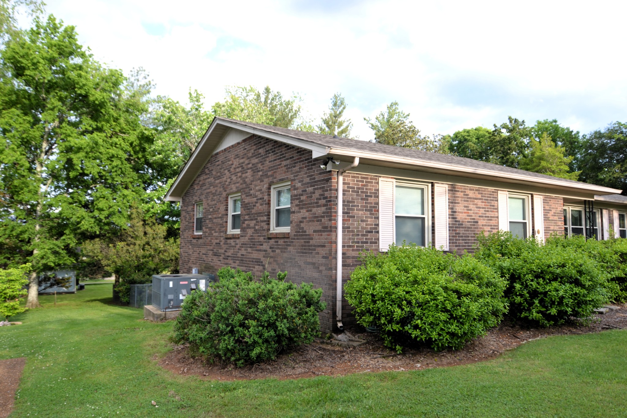 1210 Stewart Dr