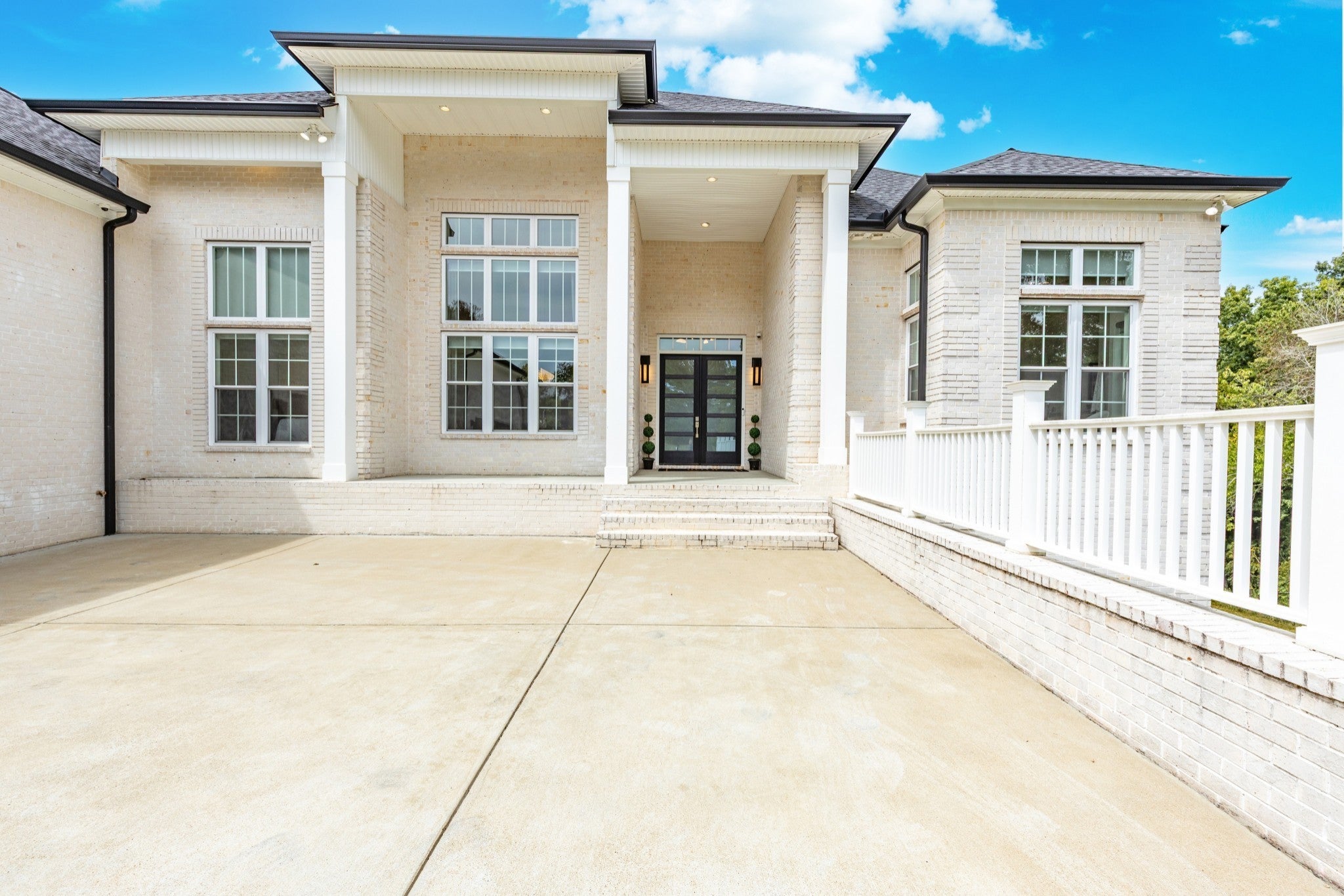 167 Mitchell Rd - Photo 3