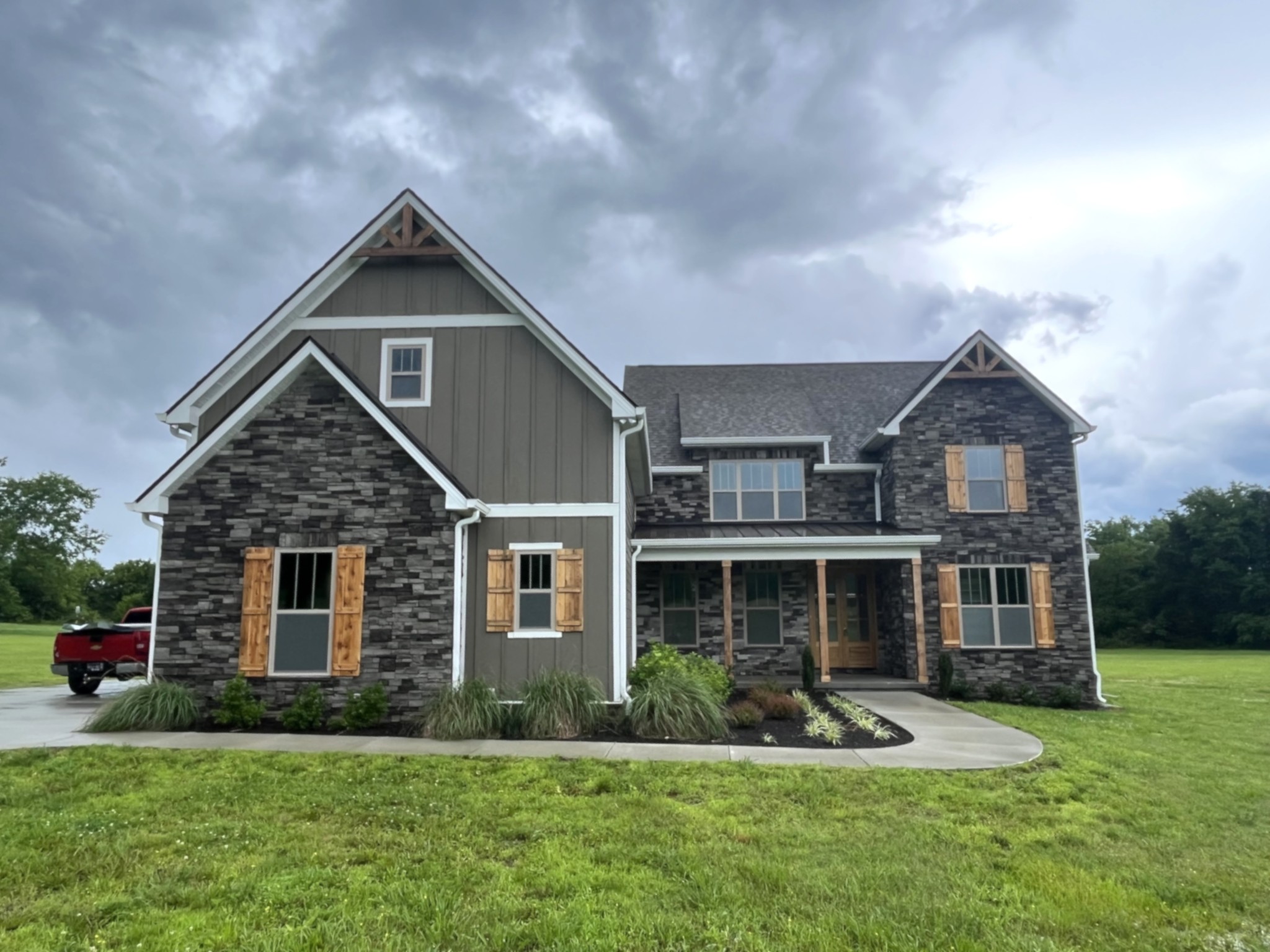 5915 Cainsville Rd