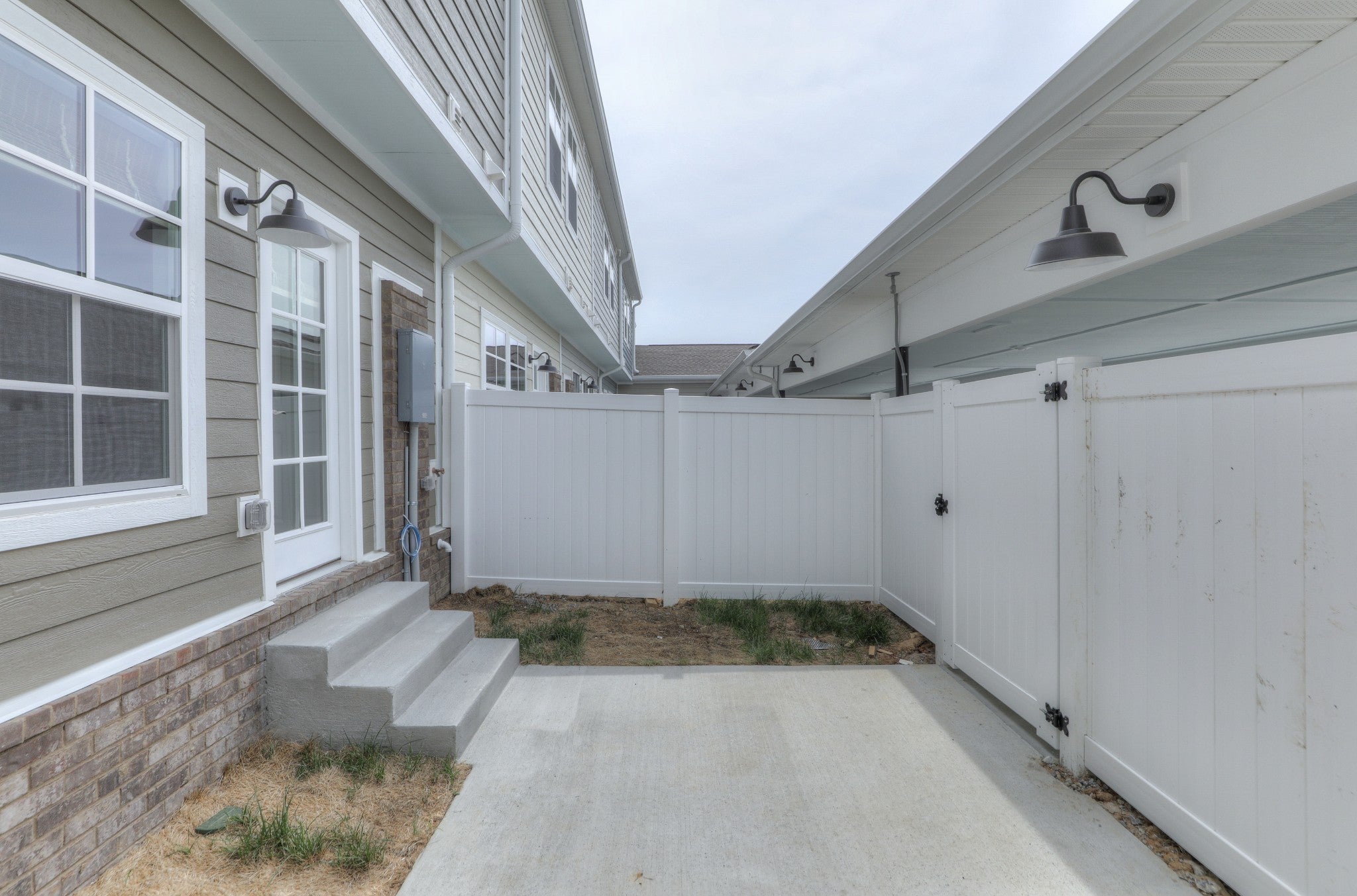 1005 Milson Ln