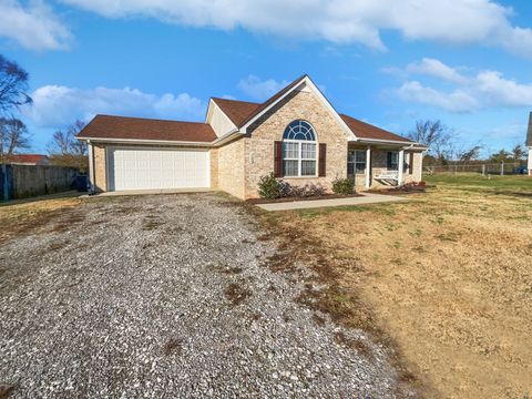 109 Bentgrass Ct Christiana TN 37037