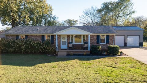 2245 N Ranch Rd Murfreesboro TN 37129