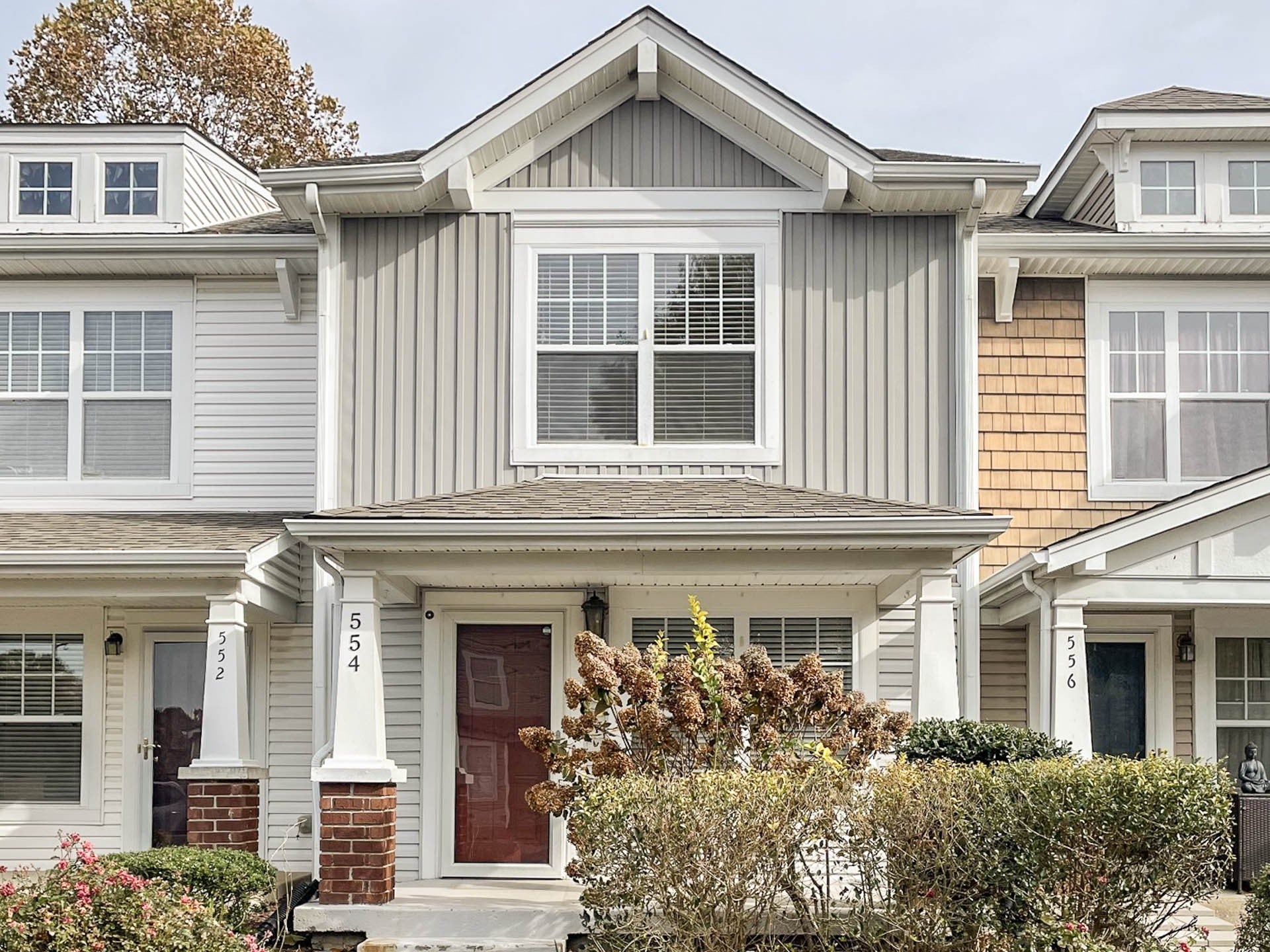 2.0-bed rental at 554 Flintlock Ct