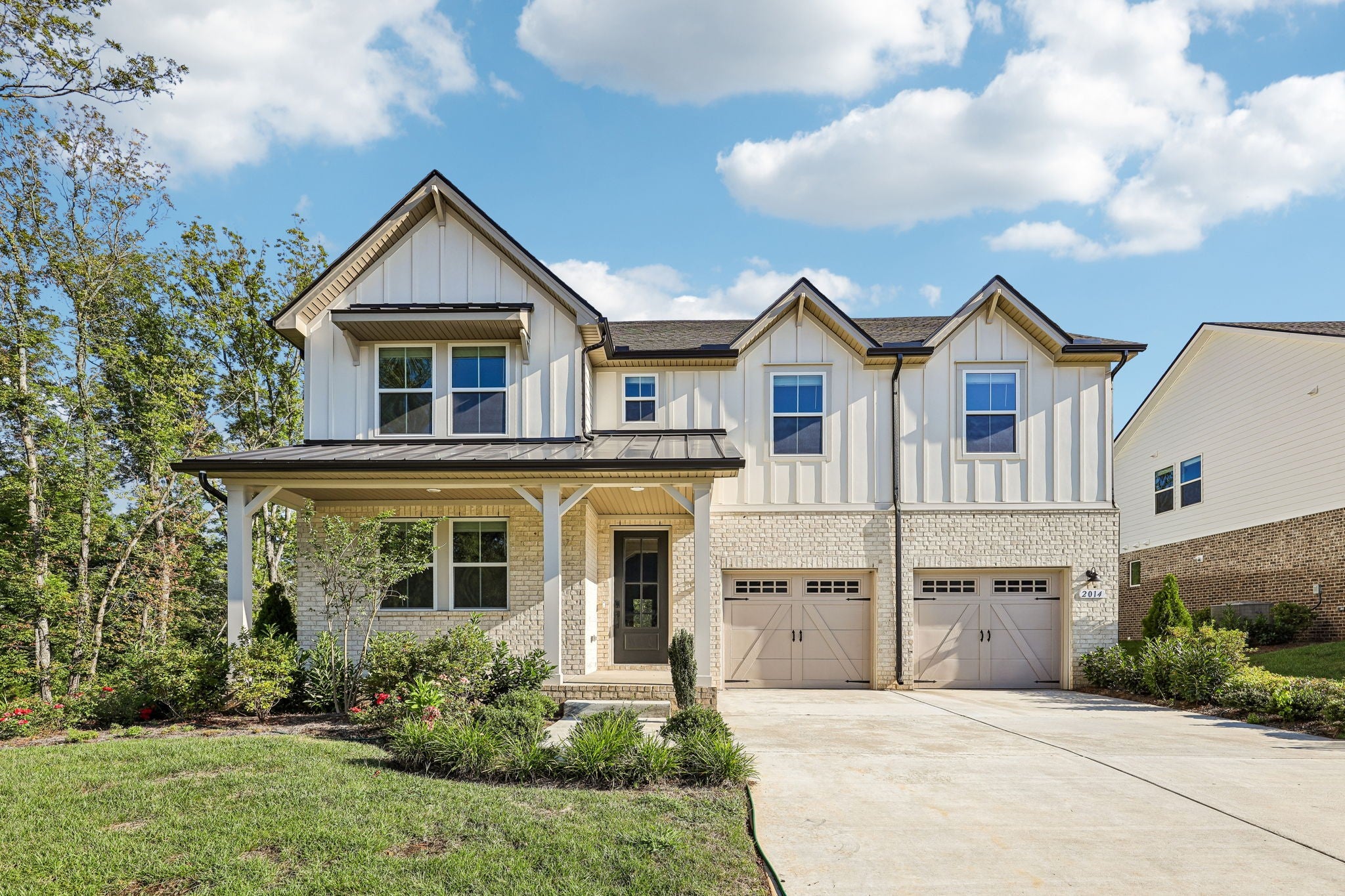 5-bed listing at 2014 Riley Park Dr, Franklin