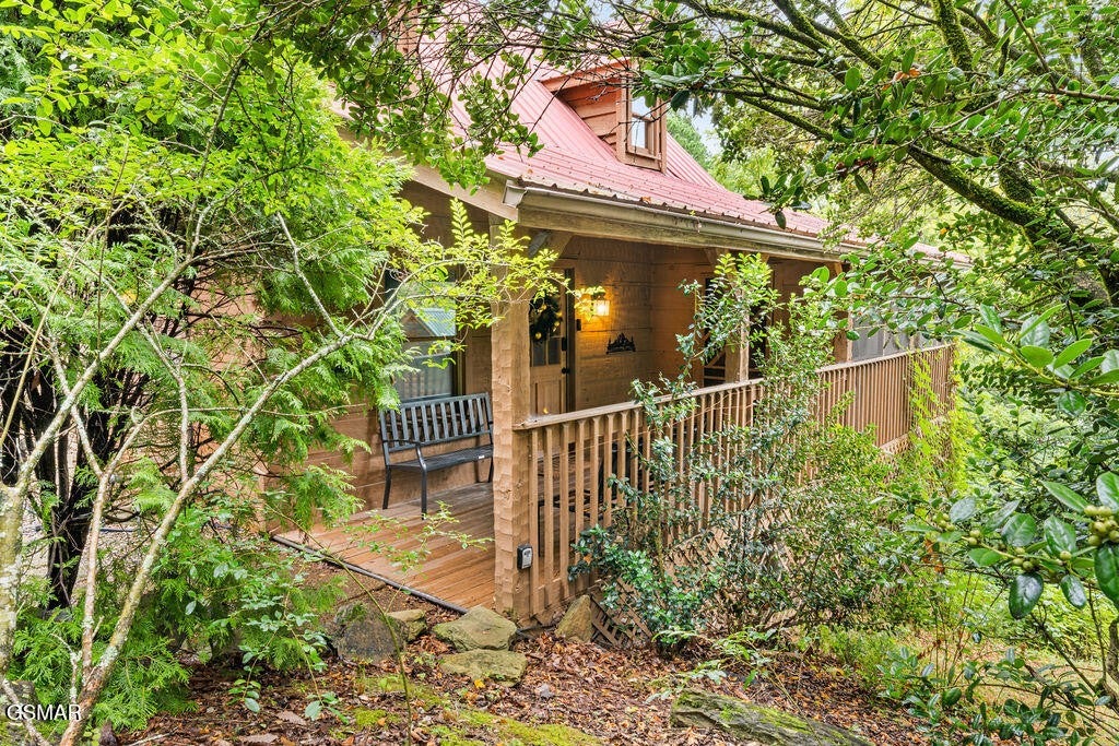 229 Cherokee Path Way