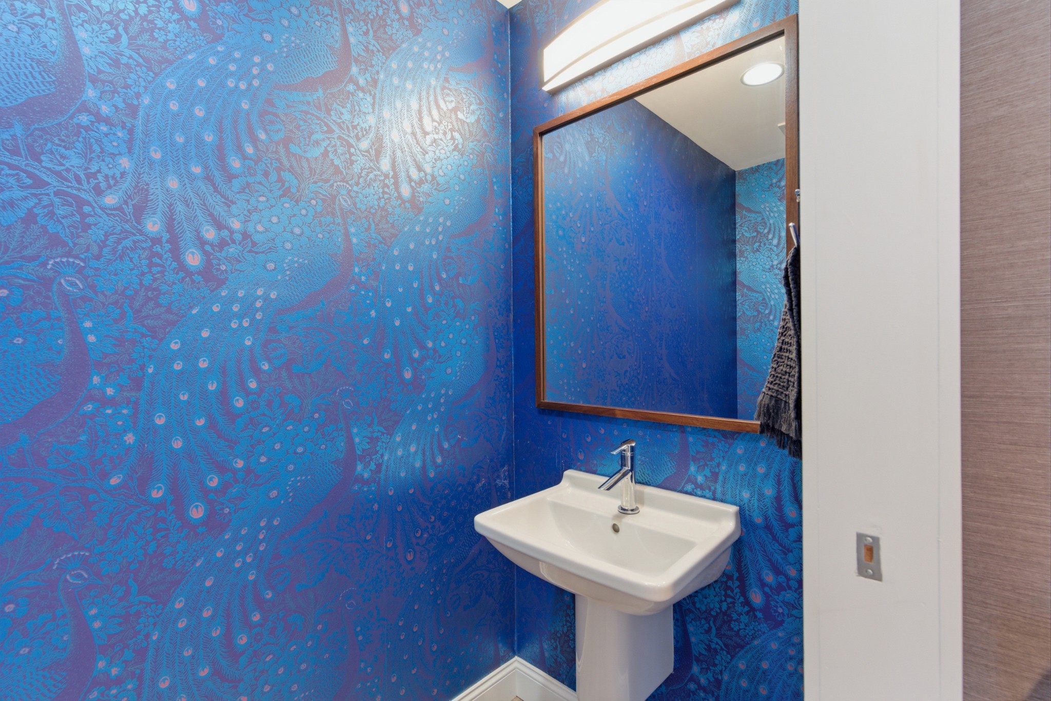 1212 Laurel St 1202